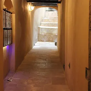 La Loge Du Vieux Nocleg ze śniadaniem